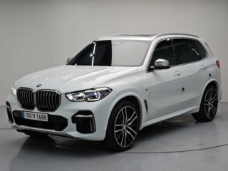 X5 (G05) M50i
